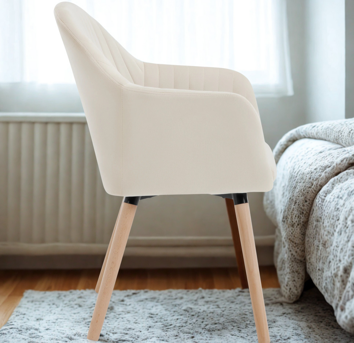 Chaise Vanytia Alma – Chaise avec accoudoirs et pieds en bois