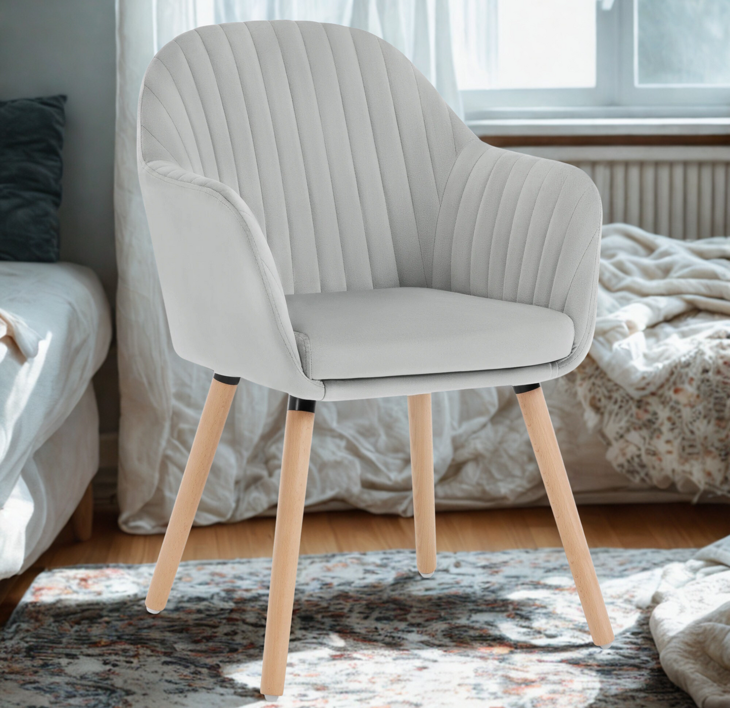 Chaise Vanytia Alma – Chaise avec accoudoirs et pieds en bois